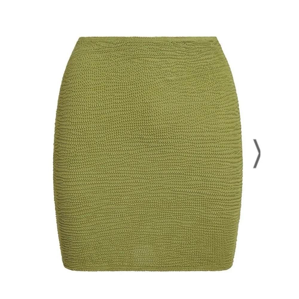 Monday Swimwear CAYMAN SKIRT - VIVID MOSS CRINKLE- Size P/S ….. b23